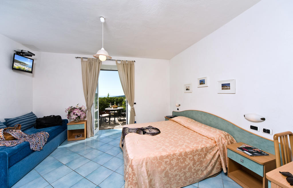Hotel Poggio Del Sole Forio di Ischia 客房 照片
