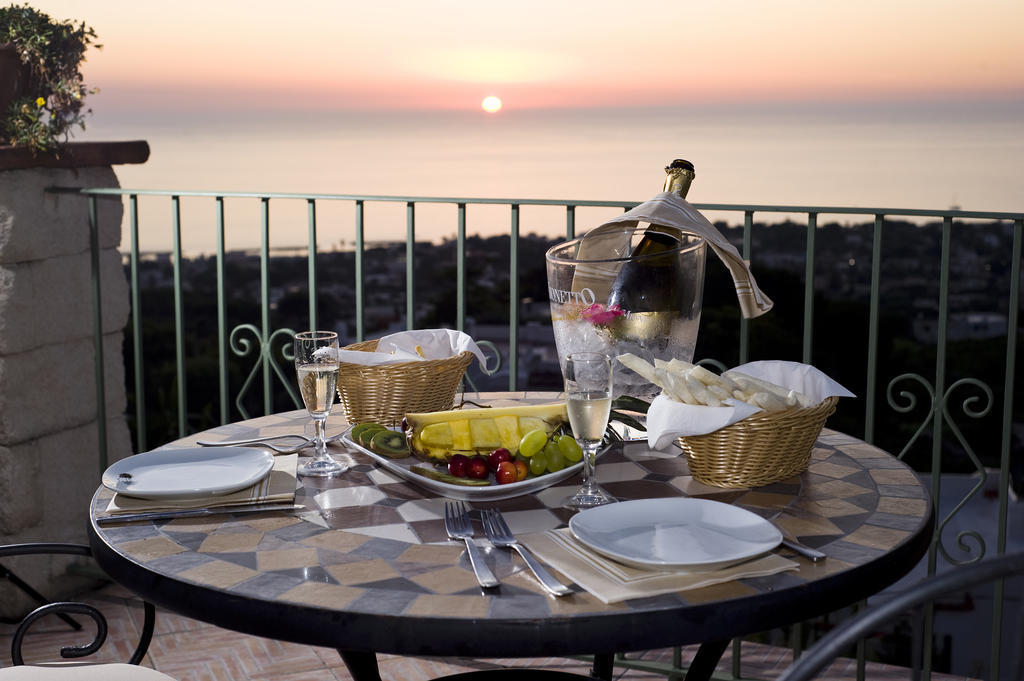 Hotel Poggio Del Sole Forio di Ischia 外观 照片